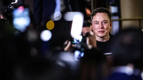 Tesla Hissedarları Elon Musk'ın 1 Trilyon Dolarlık Ücret Paketini Onayladı
