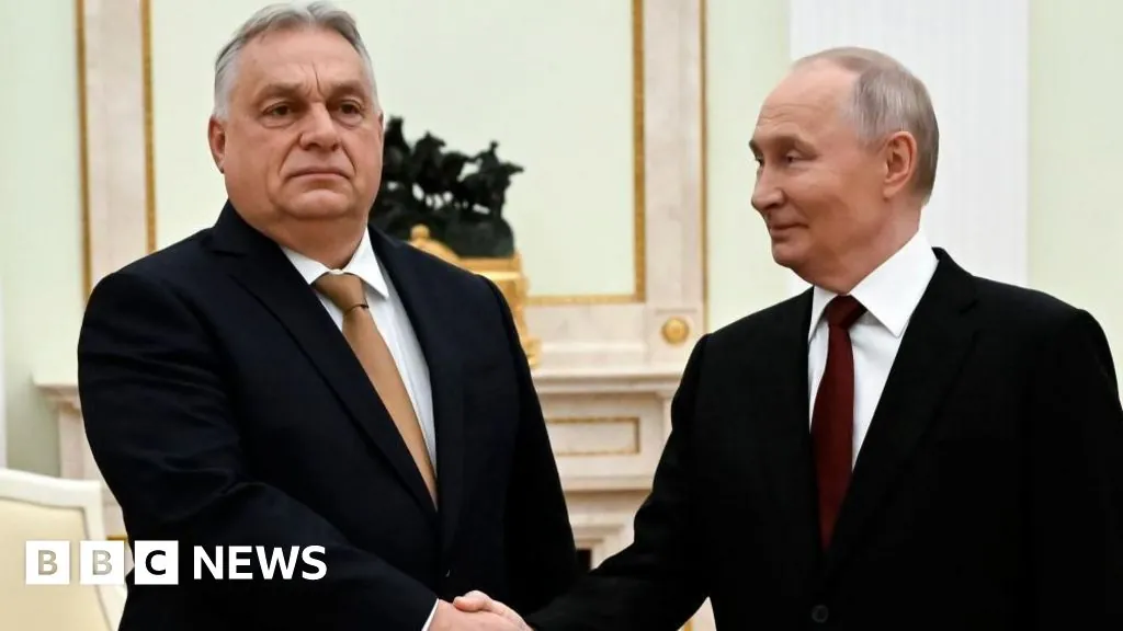 Macaristan Başbakanı Orban, Putin ile Moskova'da Görüştü
